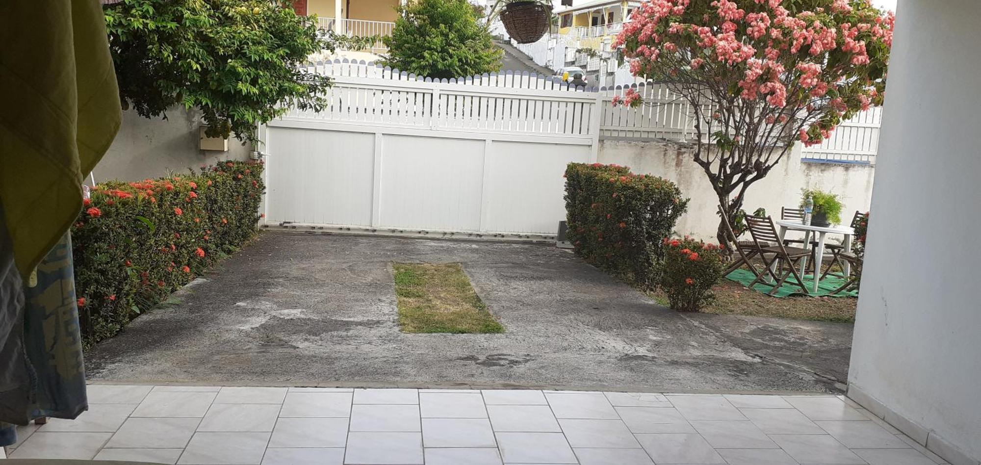 Le P'Tit Nid Cocodydy Appartement Baillif Buitenkant foto