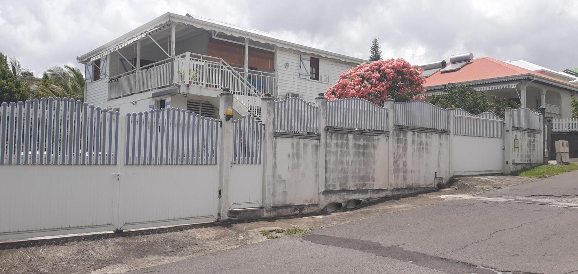 Le P'Tit Nid Cocodydy Appartement Baillif Buitenkant foto